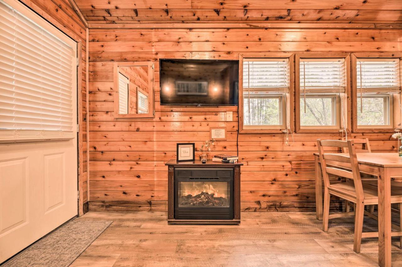 Charming New Bern Log Cabin - Pets Welcome! Dış mekan fotoğraf