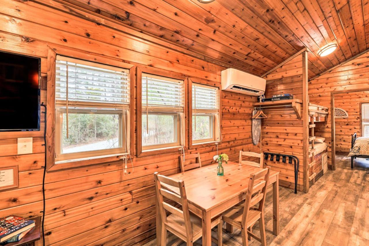 Charming New Bern Log Cabin - Pets Welcome! Dış mekan fotoğraf